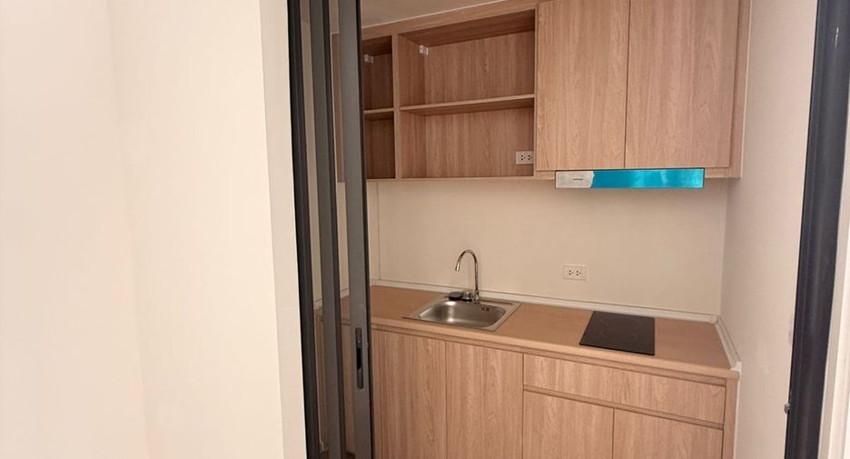 For sale and for rent 2 bedrooms condo in Phra Khanong, Bangkok