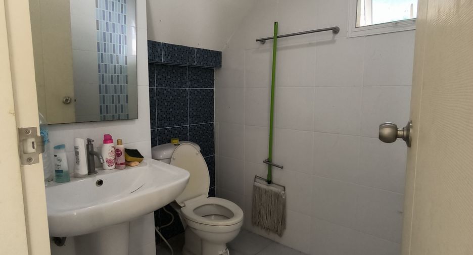 出租 3 卧室 独立屋 在 Bang Phli, Samut Prakan