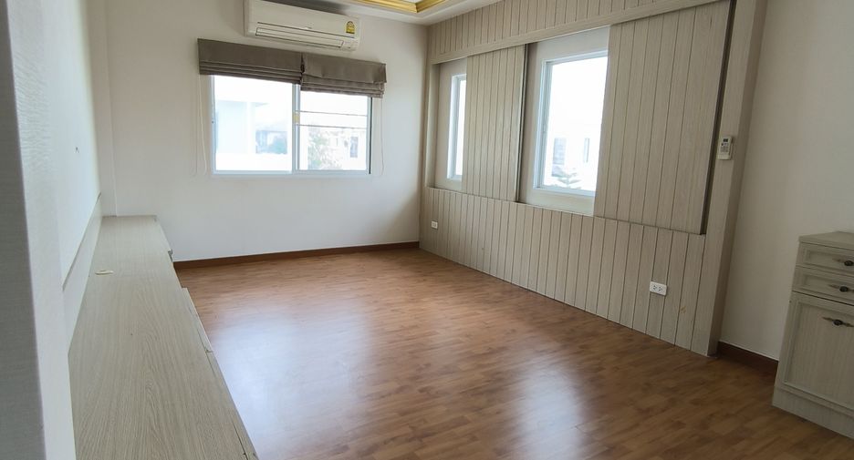 出租 3 卧室 独立屋 在 Bang Phli, Samut Prakan