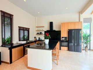 Villa en alquiler de 2 habitaciones en Thalang, Phuket