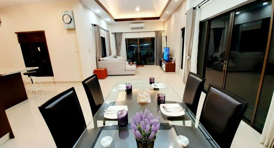 Продажа 2 спальни вилла в Huay Yai, Паттайя