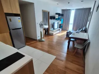 For rent 2 bedrooms condo in Khlong Toei, Bangkok