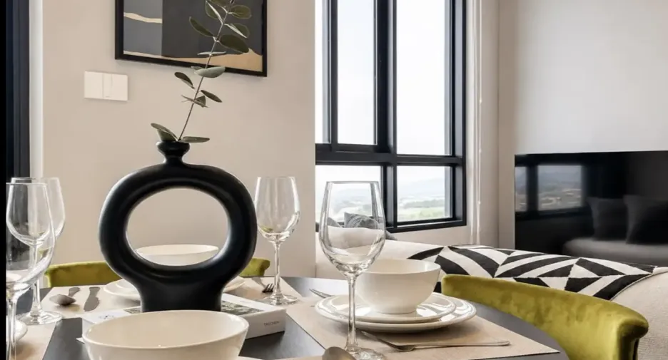 For rent 2 bedrooms condo in Phaya Thai, Bangkok
