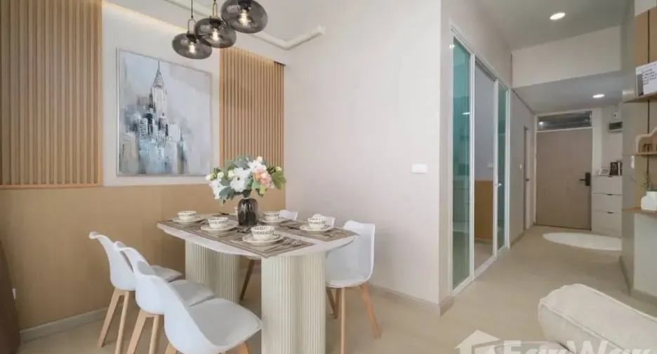 For sale 2 bedrooms condo in Bang Kapi, Bangkok
