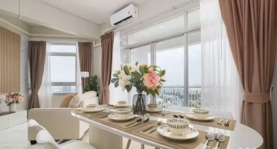 For sale 2 bedrooms condo in Bang Kapi, Bangkok