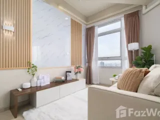 Condo en venta de 2 habitaciones en Bang Kapi, Bangkok