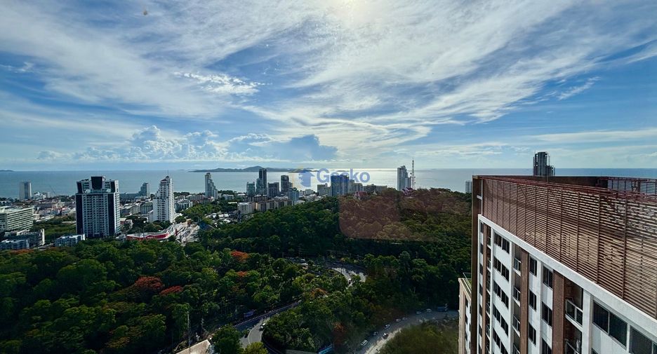 À louer 2 chambres condo à Pratumnak, Pattaya