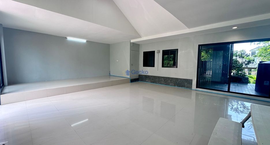 Haus zur Miete mit 4 Zimmer in Sattahip, Chonburi