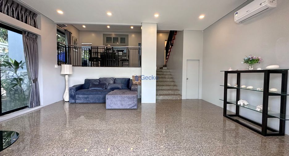 Haus zur Miete mit 4 Zimmer in Sattahip, Chonburi