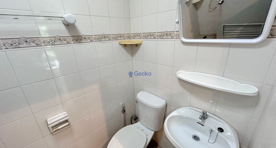 Haus zur Miete mit 4 Zimmer in Sattahip, Chonburi