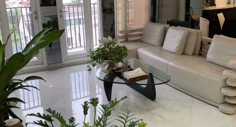 For sale and for rent 3 bedrooms condo in Yan Nawa, Bangkok