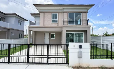 For sale 4 bedrooms house in Thanyaburi, Pathum Thani