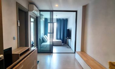 Condo en alquiler y en venta de 1 habitaciones en Huai Khwang, Bangkok