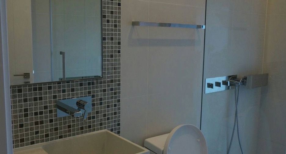 Condo en alquiler y en venta de 1 habitaciones en Watthana, Bangkok