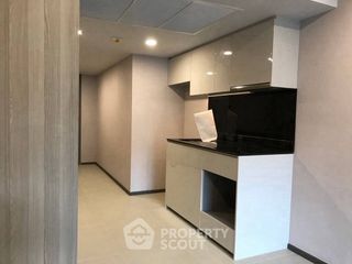 For rent and for sale 1 bed condo in Pathum Wan, Bangkok
