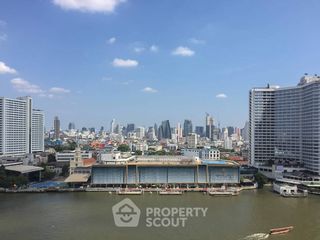 For rent 3 bedrooms condo in Bang Rak, Bangkok