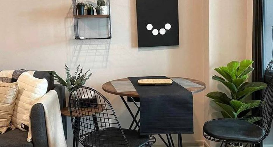 For rent 1 bed condo in Pathum Wan, Bangkok