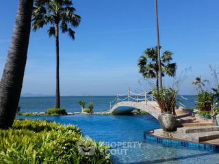 For rent 2 bedrooms condo in Bang Lamung, Chonburi