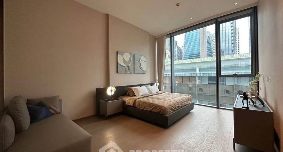 For rent 2 bedrooms condo in Pathum Wan, Bangkok