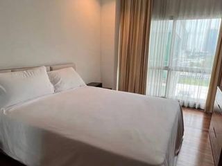 Apartment zur Miete mit 3 Zimmer in Pathum Wan, Bangkok