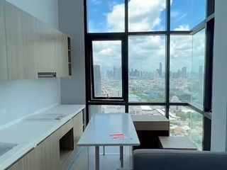 Condo en venta de 2 habitaciones en Chom Thong, Bangkok