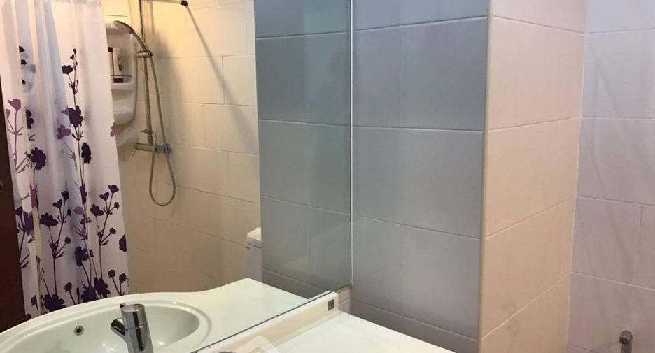 Wohnung zum Kauf mit 1 Zimmer in Huai Khwang, Bangkok