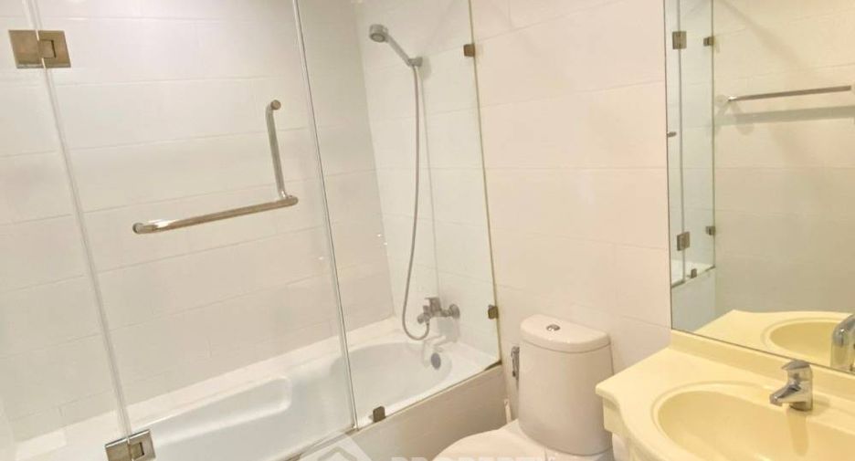 For sale 1 bed condo in Huai Khwang, Bangkok