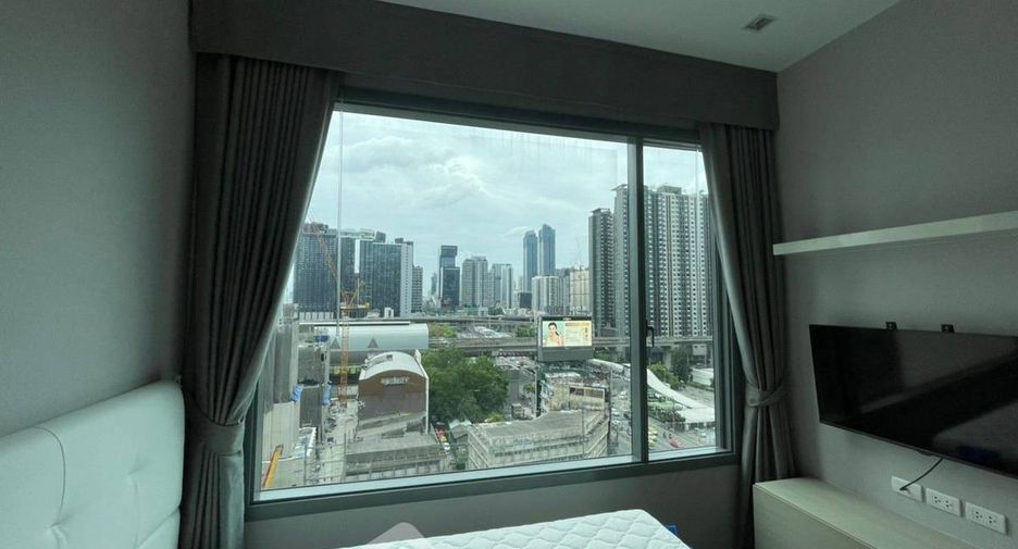 For sale 2 bedrooms condo in Watthana, Bangkok