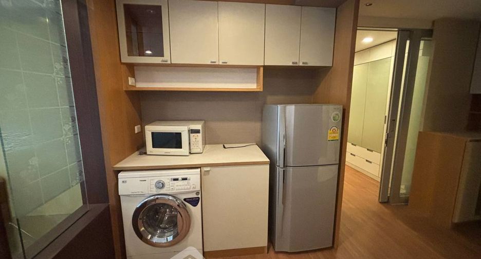 Wohnung zur Miete und zum Kauf mit 2 Zimmer in Khlong Toei, Bangkok