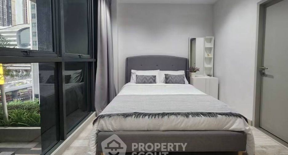 For sale 2 bedrooms condo in Huai Khwang, Bangkok