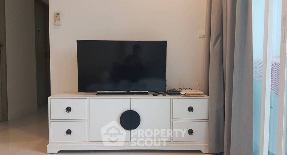 Продажа 2 спальни кондо в Ратчатхещи, Бангкок