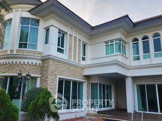 For sale 6 bedrooms house in Bang Khae, Bangkok