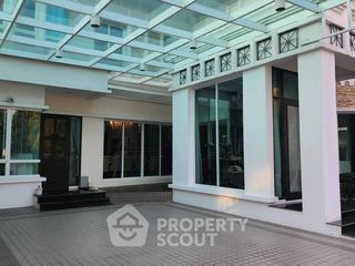 For sale 6 bedrooms house in Bang Khae, Bangkok