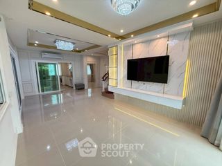 Casa en venta de 4 habitaciones en Mueang Chon Buri, Chonburi