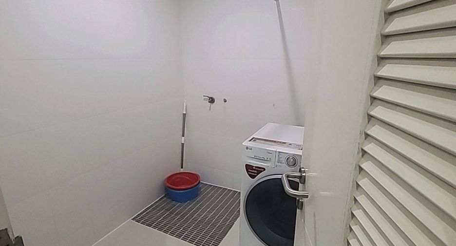 Продажа 2 спальни кондо в Банг Капи, Бангкок