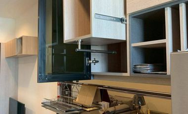 For sale 1 bed condo in Huai Khwang, Bangkok