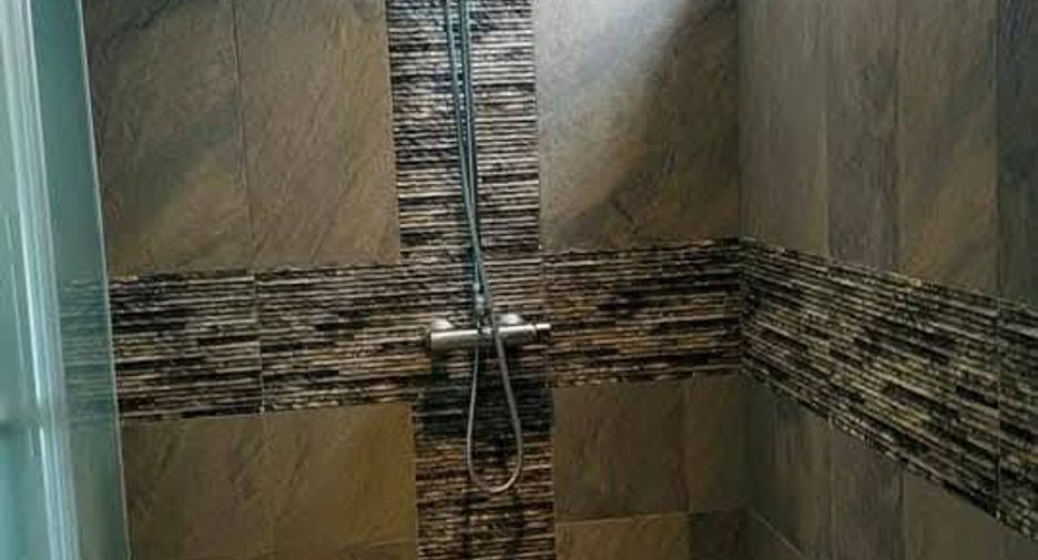 For rent and for sale 1 bed condo in Pratumnak, Pattaya