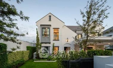 Casa en alquiler y en venta de 4 habitaciones en Saphan Sung, Bangkok