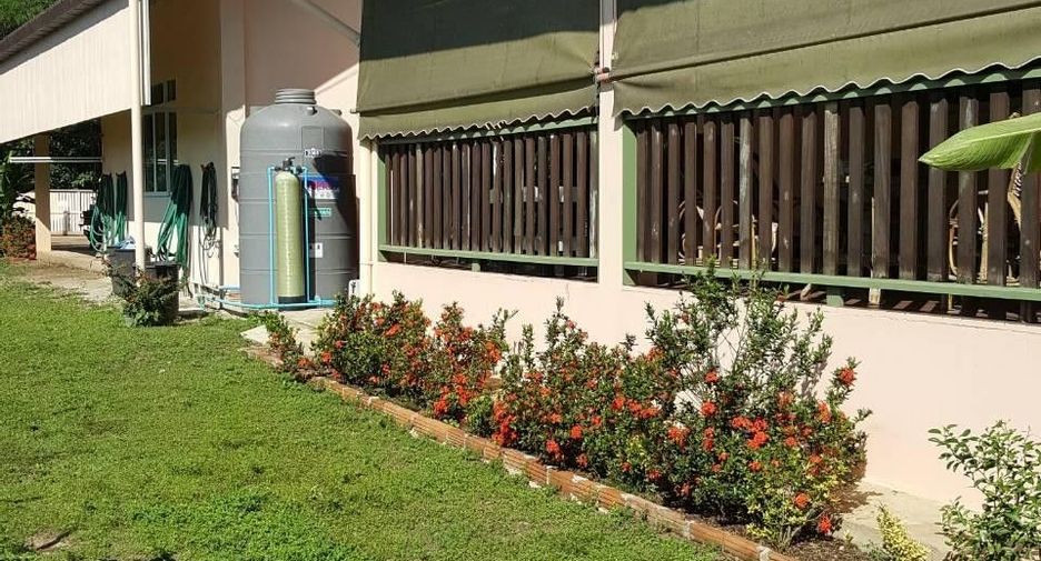 À vendre 4 chambres maison à San Kamphaeng, Chiang Mai