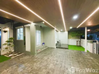 For sale and for rent 3 bedrooms townhouse in Bang Phli, Samut Prakan