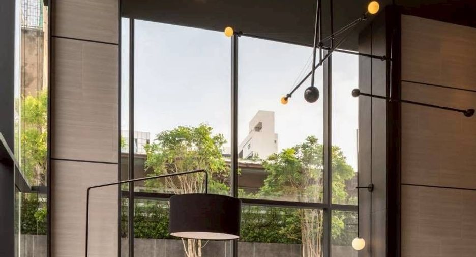 For sale 1 bed condo in Pathum Wan, Bangkok