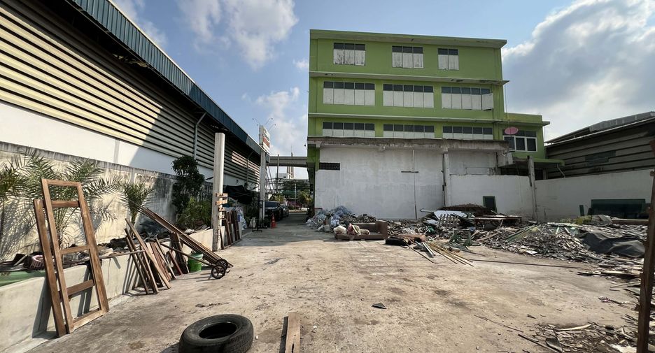 Terreno en venta en Mueang Samut Prakan, Samut Prakan