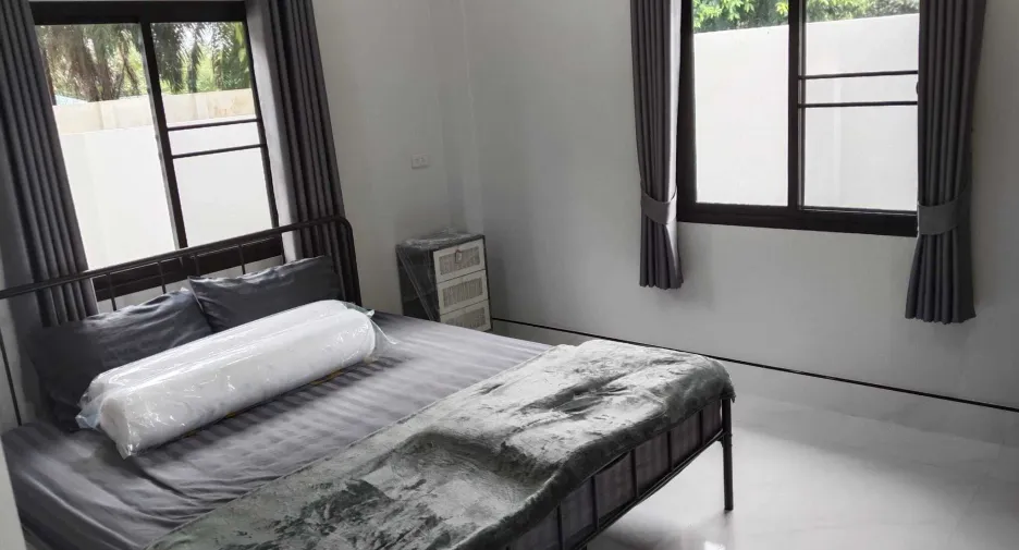 À louer 2 chambres maison de ville à Mueang Krabi, Krabi