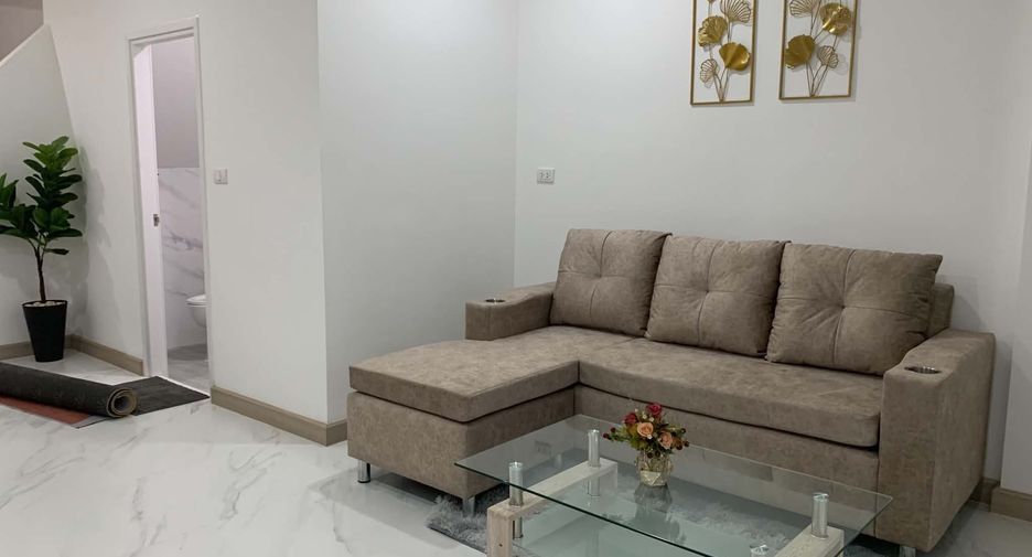 For rent 3 bedrooms house in Mueang Phuket, Phuket