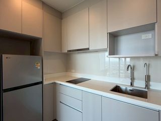 For rent 2 ベッドルーム condo in Bang Phli, Samut Prakan