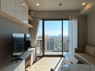 For rent 2 ベッドルーム condo in Bang Phli, Samut Prakan