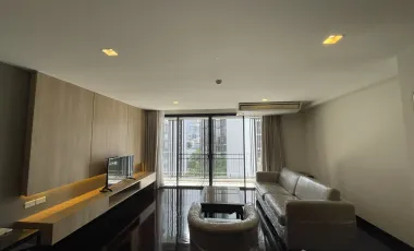For rent 2 bedrooms apartment in Watthana, Bangkok