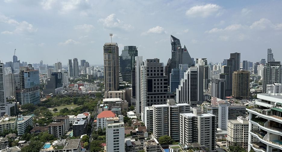 Wohnung zum Kauf mit 1 Zimmer in Khlong Toei, Bangkok