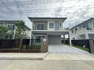出售 3 卧室 独立屋 在 Bang Phli, Samut Prakan