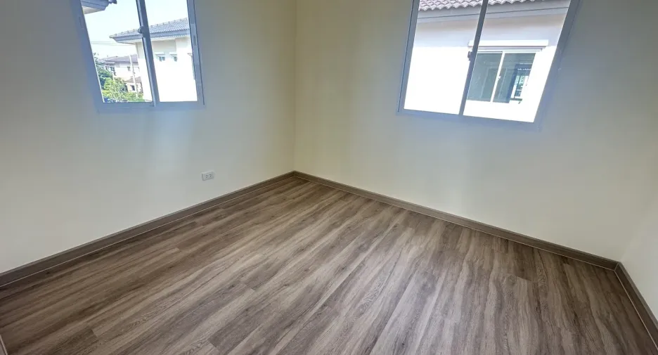 For sale 3 bedrooms house in Bang Phli, Samut Prakan